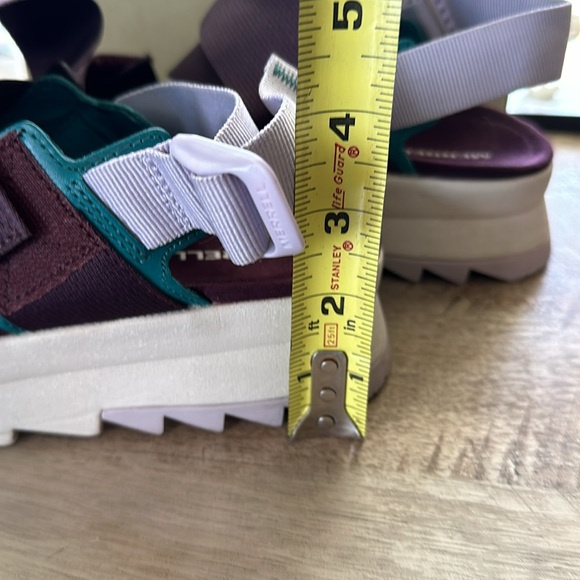 Merrell Sandals - Picture 2 of 4